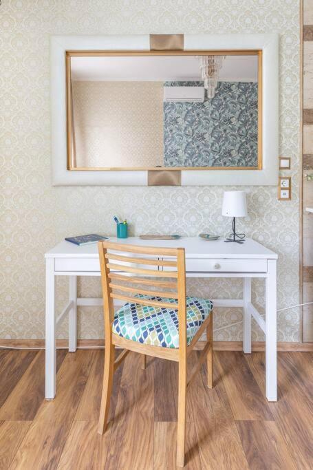 Stylish Central Budapest Apartment Zewnętrze zdjęcie