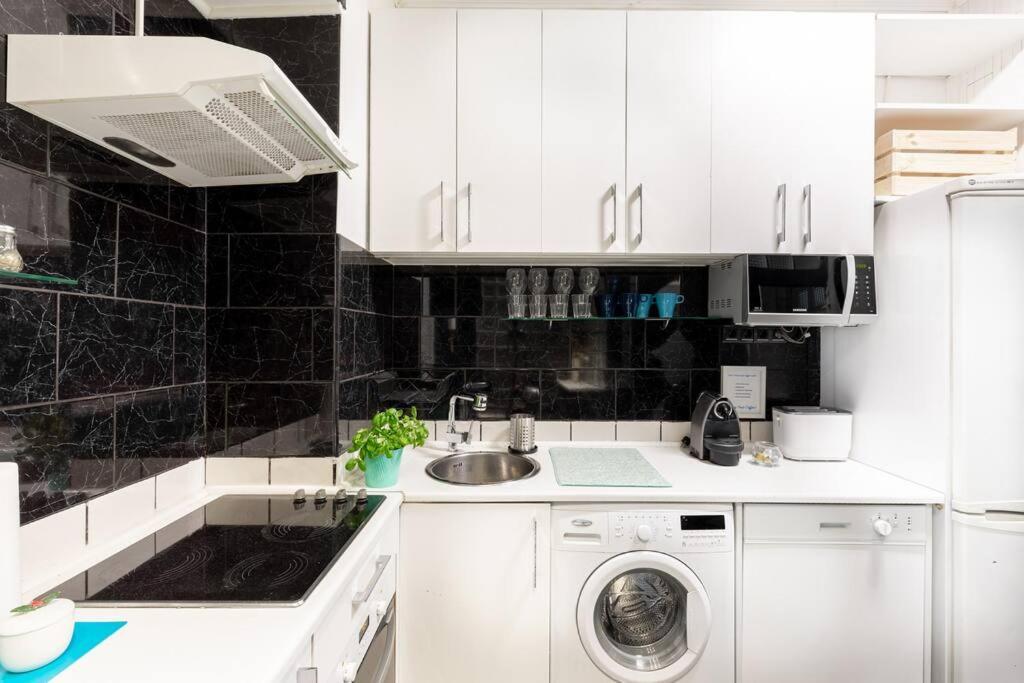 Stylish Central Budapest Apartment Zewnętrze zdjęcie